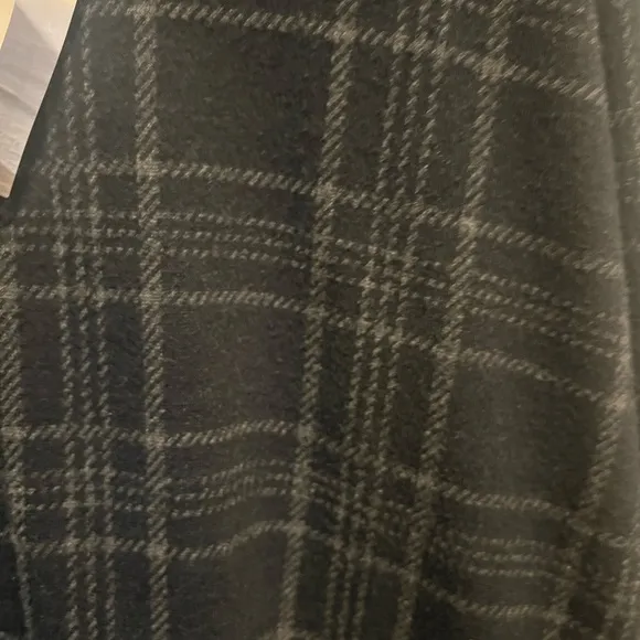 NWT Faherty Legend Gray Plaid Sweater Dress Knee Length