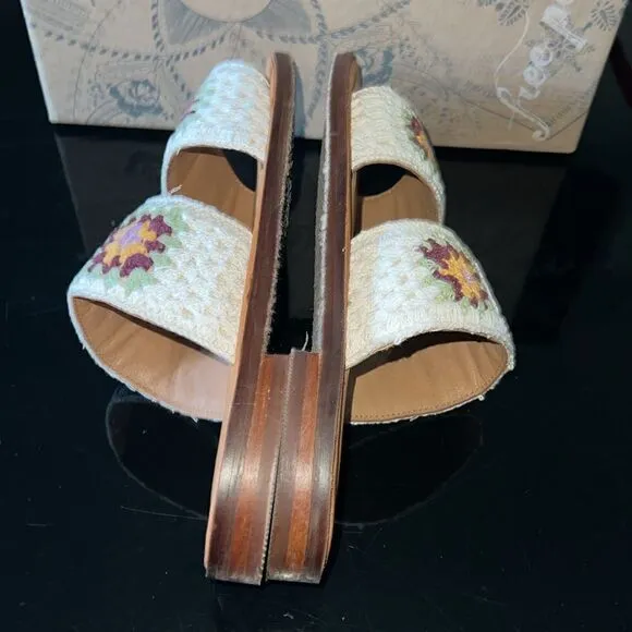 NWT Free People crochet sandals 37.5