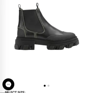 NWT Ganni Low Chelsea Boots