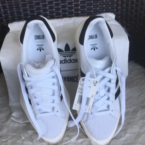 NWT Ivy Park Sneakers - Adidas Superstar Beyonce Platform