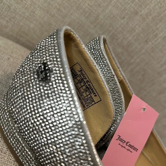 NWT Juicy Couture Pointed Toe Silver Rhinestone Ballet Flats Size 6