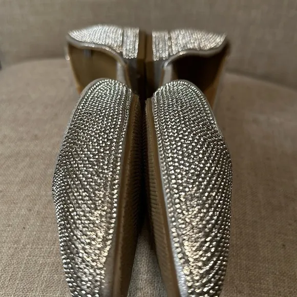 NWT Juicy Couture Pointed Toe Silver Rhinestone Ballet Flats Size 6