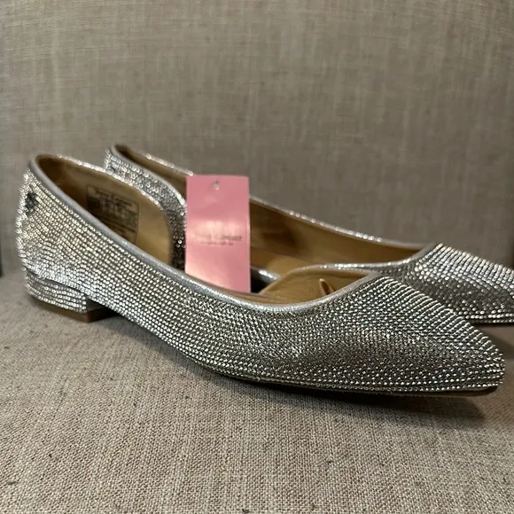 NWT Juicy Couture Pointed Toe Silver Rhinestone Ballet Flats Size 6