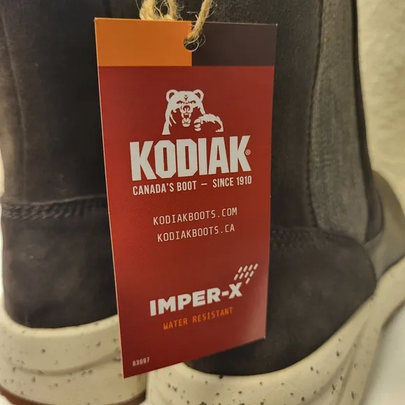 NWT Kodiak Brown Leather Takla Chelsea Boots Size 11