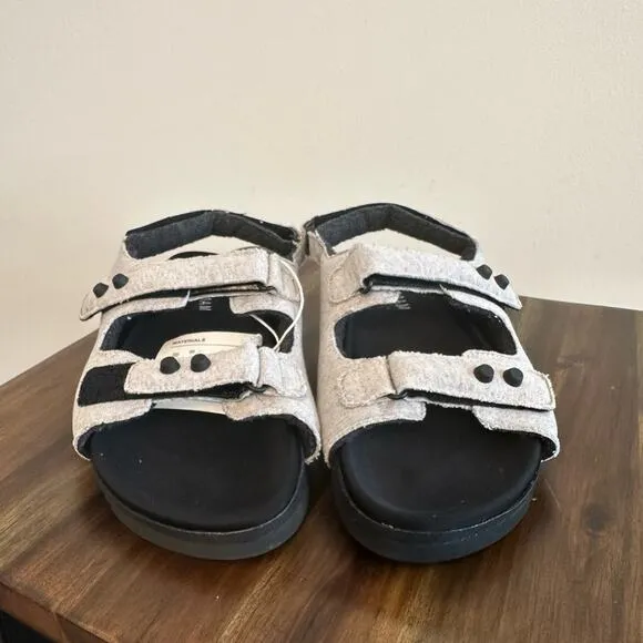 NWT ROAM Touch Strap Jersey Sandals Size 41