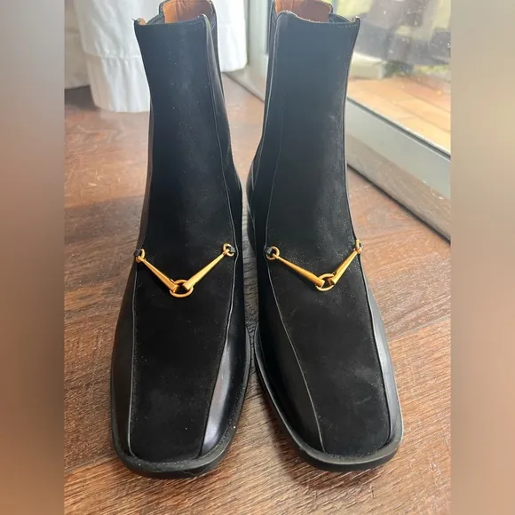 NWT Tory Burch Women's Black Equestrian LinkChelsea Ankle Boots, Size 7