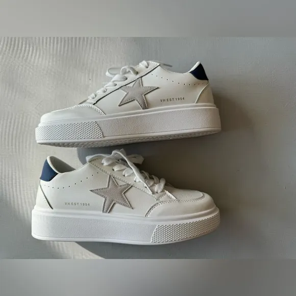 NWT Vintage Havana Ream 10 White/Silver/Navy Platform Sneakers