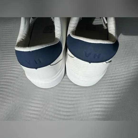 NWT Vintage Havana Ream 10 White/Silver/Navy Platform Sneakers
