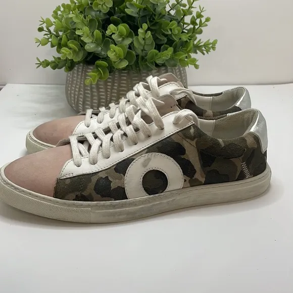 Oliver Cabell Camo Low Top Sneakers size 38 (7)