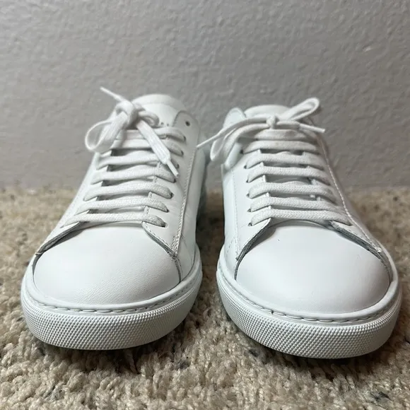 Oliver Cabell Mens Low Top White Sneakers size