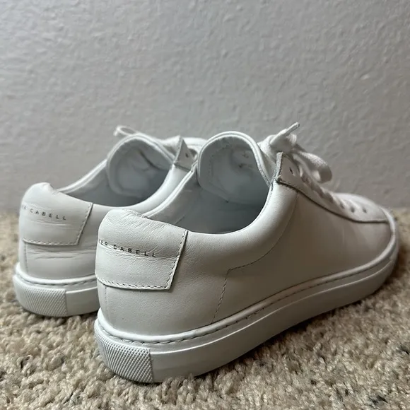 Oliver Cabell Mens Low Top White Sneakers size