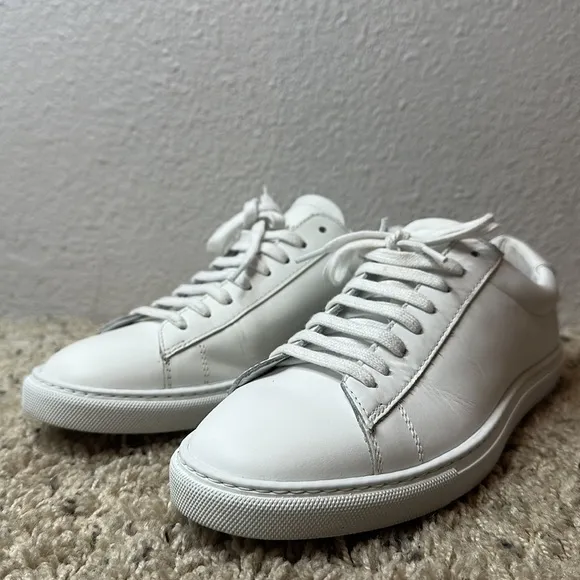 Oliver Cabell Mens Low Top White Sneakers size