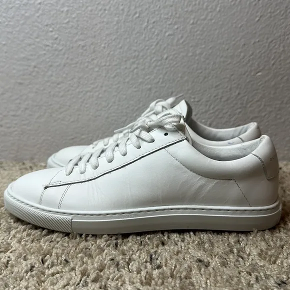 Oliver Cabell Mens Low Top White Sneakers size