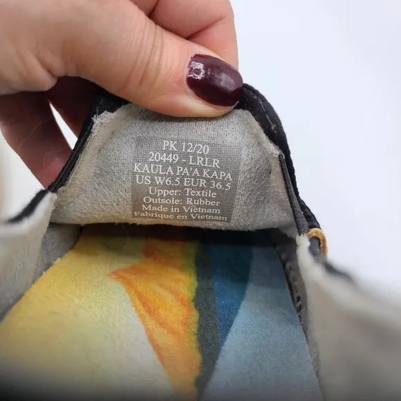 OluKai Kaula Pa'a Kapa Black Slip on Shoes Espadrilles Sz 6.5 Collapsible heels