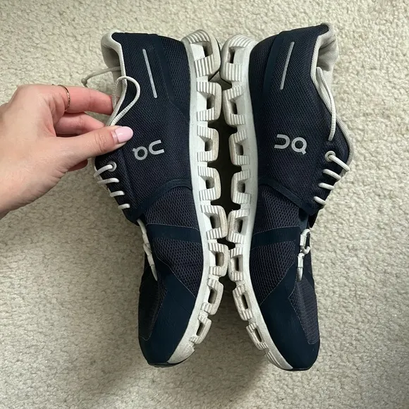 On Men's Cloud 5 Low Top Sneakers