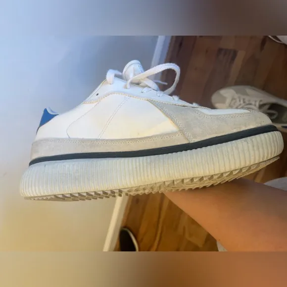 **Onitsuka Tiger** Japanese Sneakers