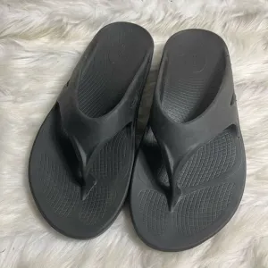 OOFOS Unisex Black Rubber slip on thong sandals Men SZ12 Women SZ14