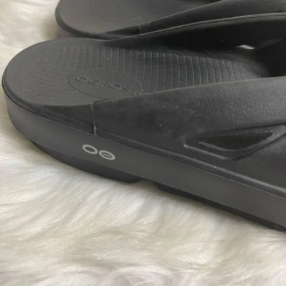 OOFOS Unisex Black Rubber slip on thong sandals Men SZ12 Women SZ14