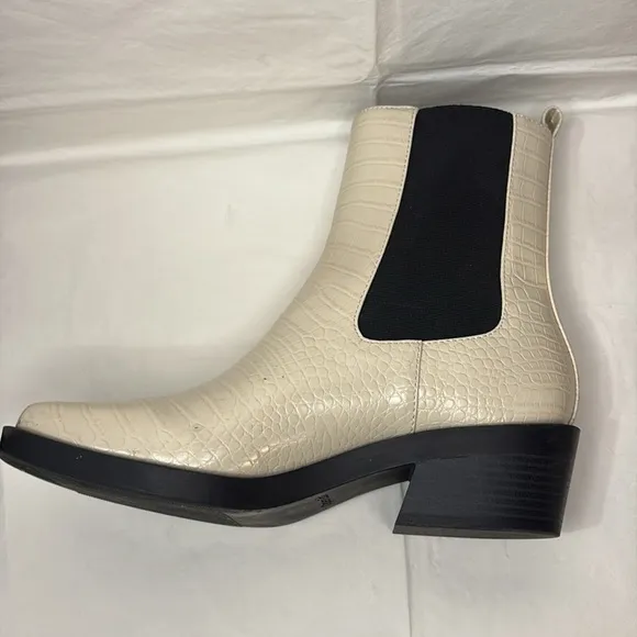 Open Edit Edayla Cream 10M Faux Croc-Embossed Ankle Heeled Chelsea Style Boots