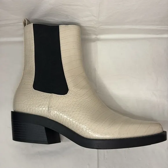 Open Edit Edayla Cream 10M Faux Croc-Embossed Ankle Heeled Chelsea Style Boots