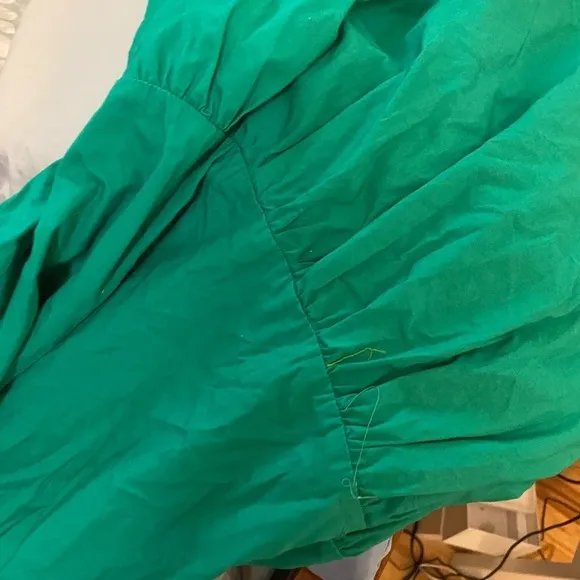 Opt / Tuscany Kelly green smocked tiered ruffle sleeve  maxi dress small s