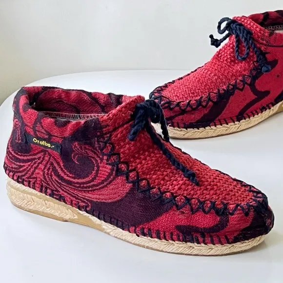 Oralba Women's High tops espadrilles handmade Booties Wearable Art Ankle Boots