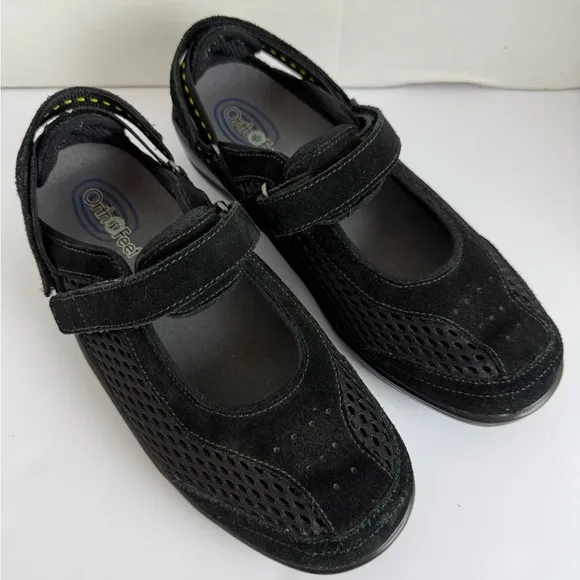 OrthOFeet Black Slip-On Flats with Adjustable Strap and Cushioned Sole 8D