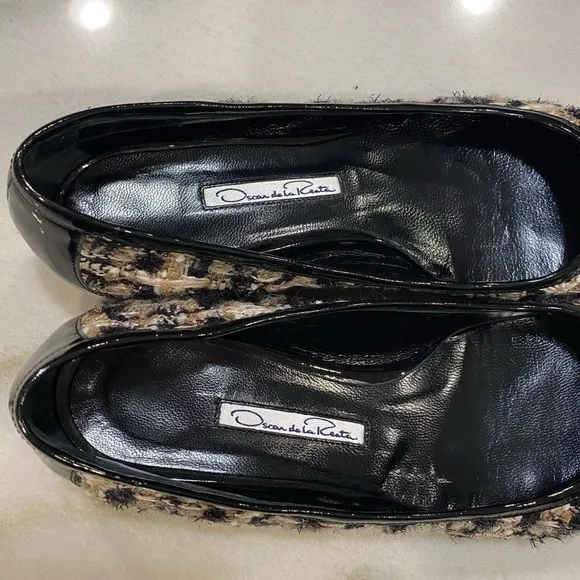 Oscar de la Renta Ballet Flats Size 38 Black Gold Tweed