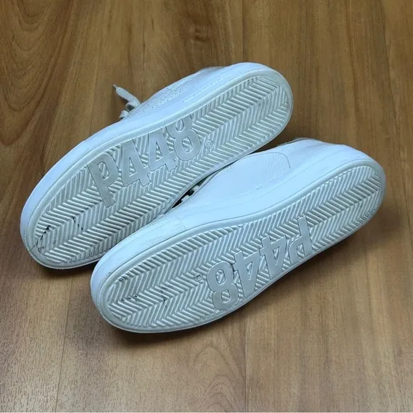 P448 Cream and White Sneakers Low-Top Minimalist Design