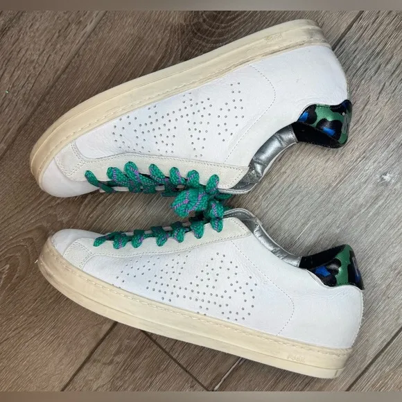 P448 John low top sneakers with glitter leopard print
