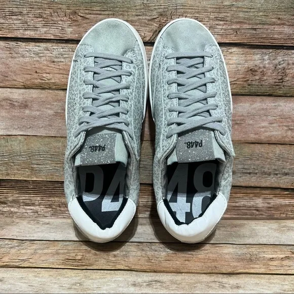 P448 John Low Top Sneakers