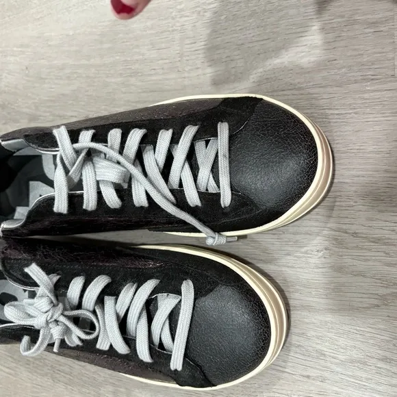 P448 Sneakers John Boster Low Top in Black Grey Silver