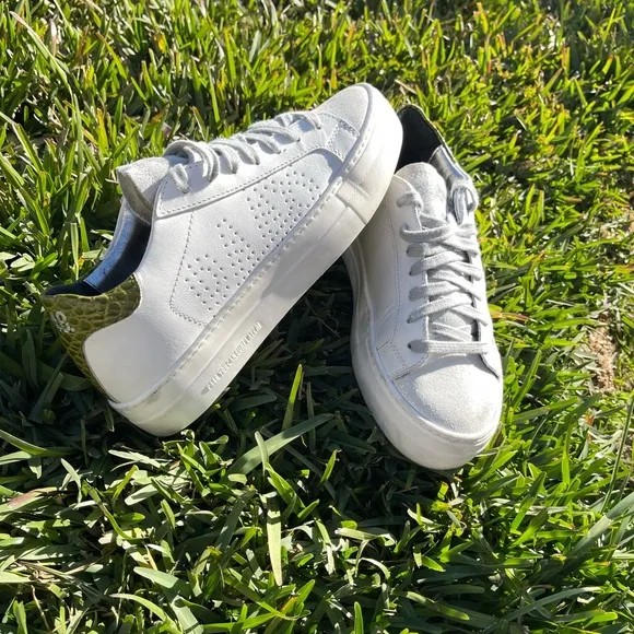 P448 Thea platform sneakers 37white Green Croc Embossed back logo $298 preowned