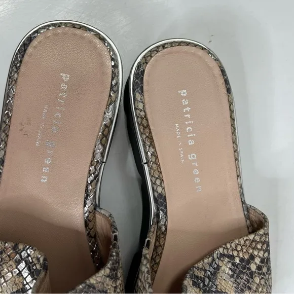 Patricia Green flats with a toe divider, like new, size 36