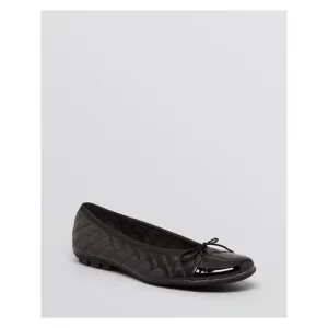PAUL MAYER Womens Black Quilted Padded Cozy Cap Toe Slip On Ballet Flats 5.5 M