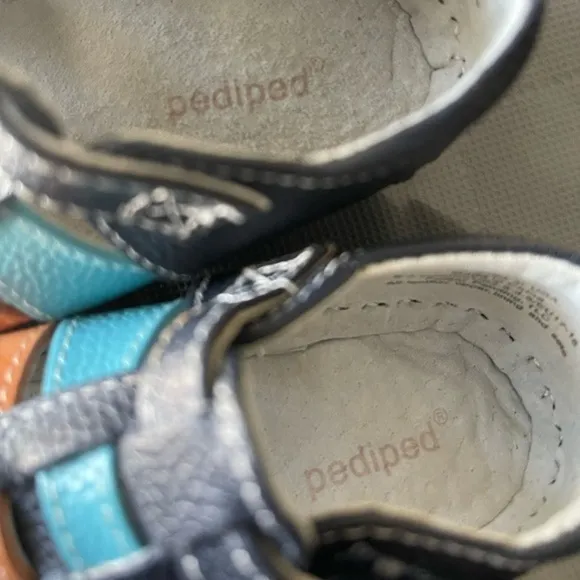 Pediped Navy Blue Colorful Strap Sandals Size 2.5-3 0-6M NWOT