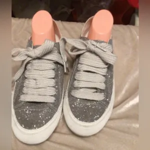PEDRO GARCIA MADE IN SPAIN SILVER GLITTER SNEAKERS SZ 39