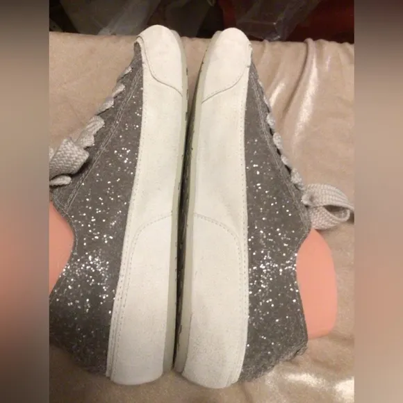 PEDRO GARCIA MADE IN SPAIN SILVER GLITTER SNEAKERS SZ 39