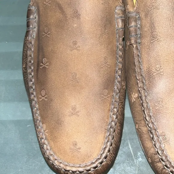 Peter Millar Rare skulls/crossbones leather driving loafers