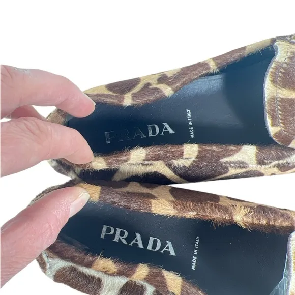 Prada Womens 35.5 US 5.5 Pony Hair Giraffe Print Driving Loafers Shoes