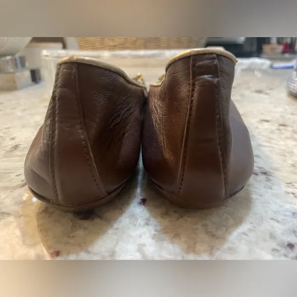 PRATESI ITALY BROWN RHINESTONE EMBELLISHED LEATHER FLATS SIZE 39