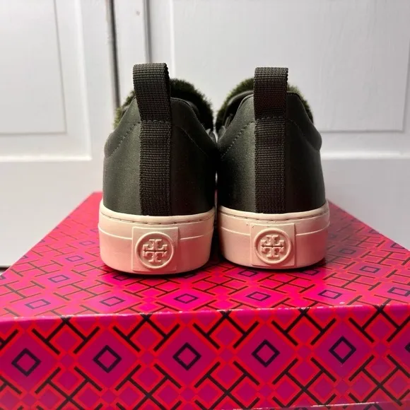 Price firm - TORY BURCH Daphne Pom Pom Satin Luxe Platform Sneakers Size 6