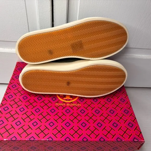 Price firm - TORY BURCH Daphne Pom Pom Satin Luxe Platform Sneakers Size 6