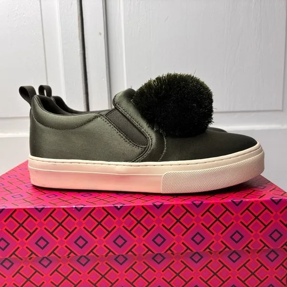 Price firm - TORY BURCH Daphne Pom Pom Satin Luxe Platform Sneakers Size 6