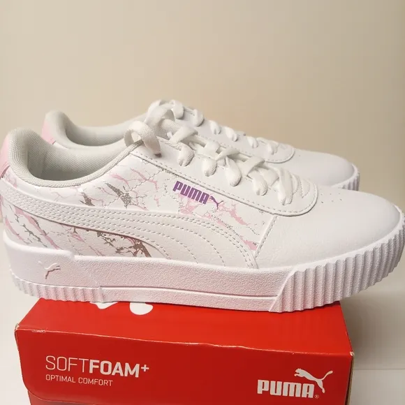 Puma Carina sneakers