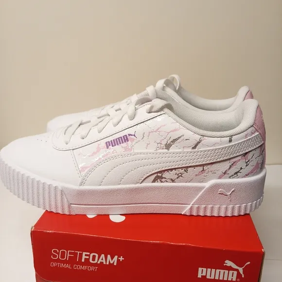 Puma Carina sneakers