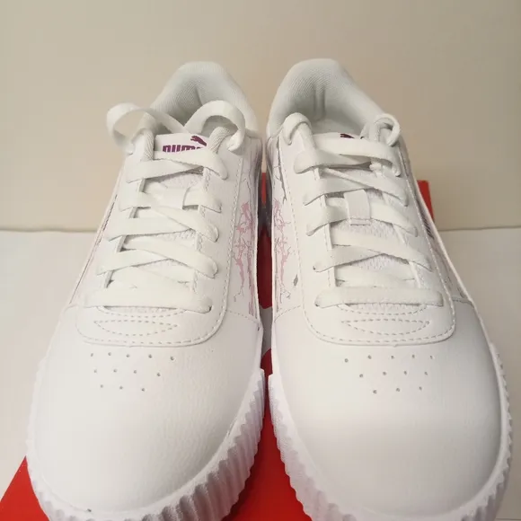 Puma Carina sneakers