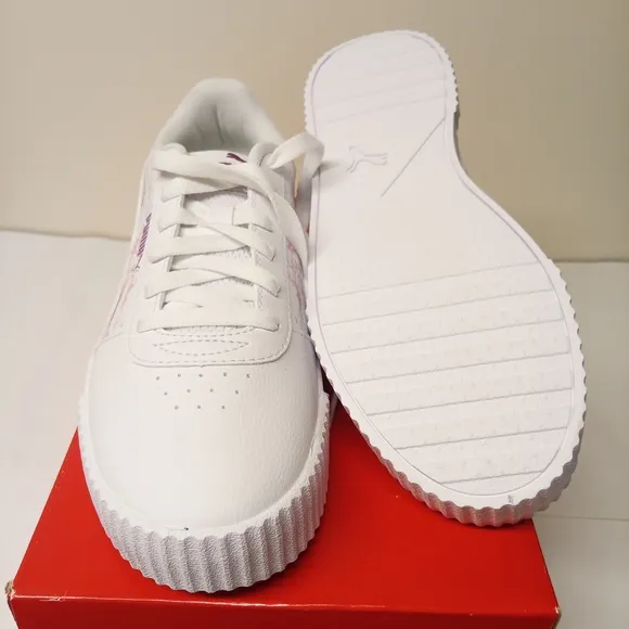 Puma Carina sneakers