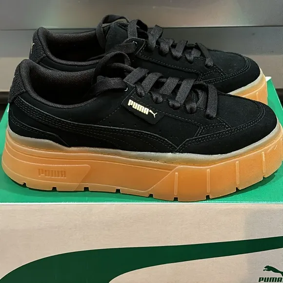 PUMA MAYZE STACK SOFT WINTER PLATFORM SUEDE SNEAKERS IN BLACK SZ 7.5 NEW IN BOX