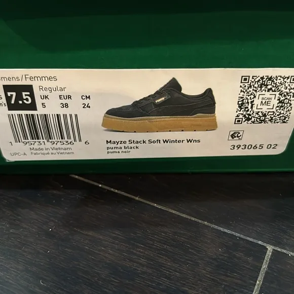 PUMA MAYZE STACK SOFT WINTER PLATFORM SUEDE SNEAKERS IN BLACK SZ 7.5 NEW IN BOX